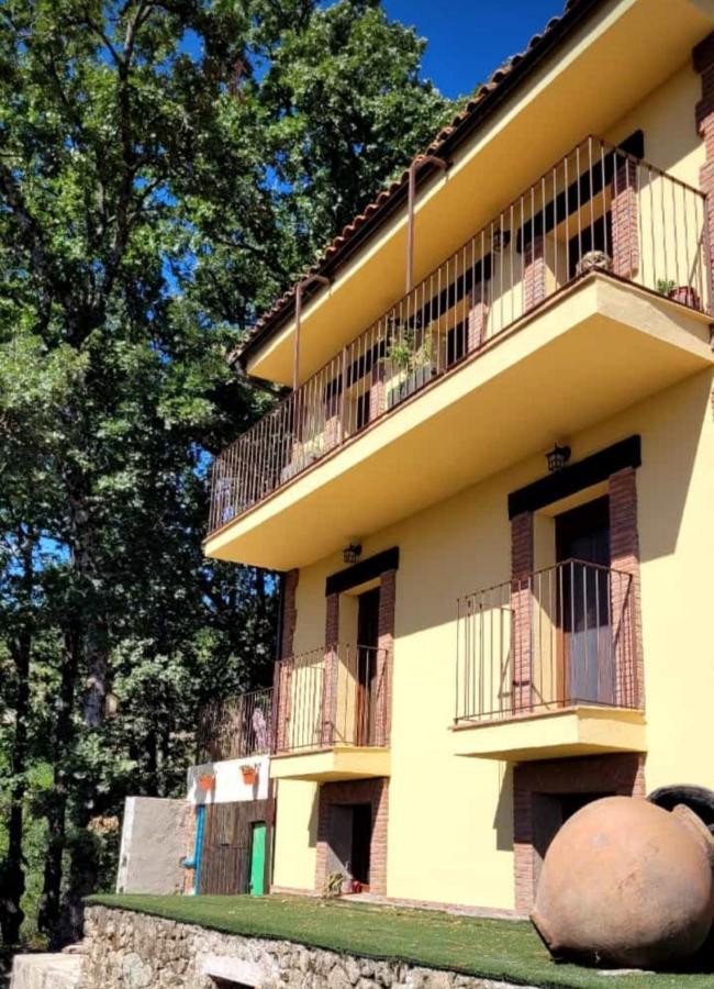 Apartamentos La Rosa Y El Pastor Guijo de Santa Bárbara Kültér fotó